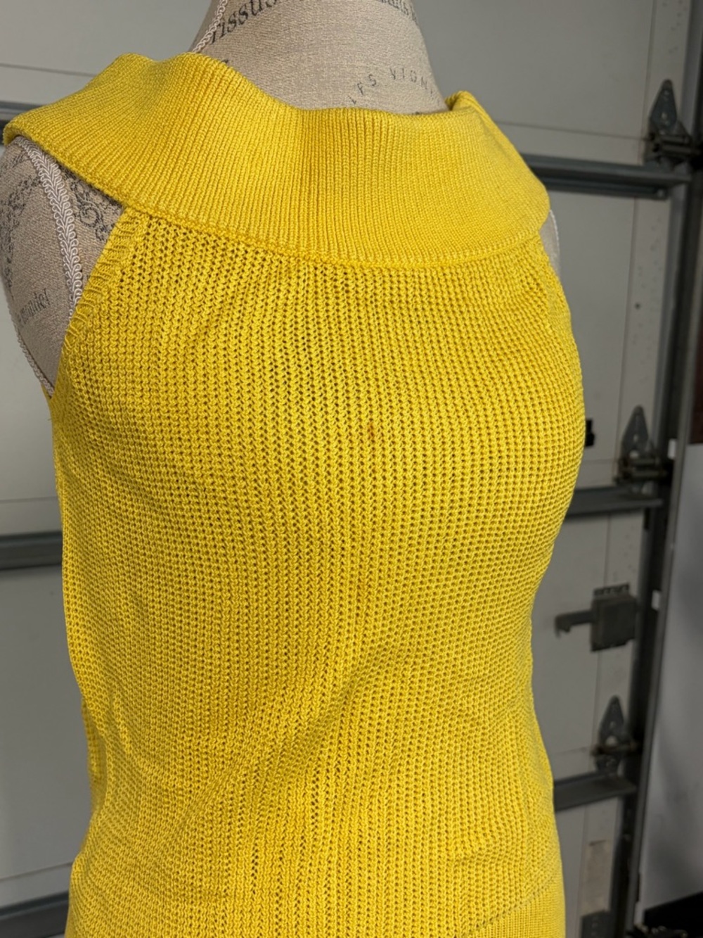 HERMÈS Sleeveless Knit Halter Top - Picture 5 of 8